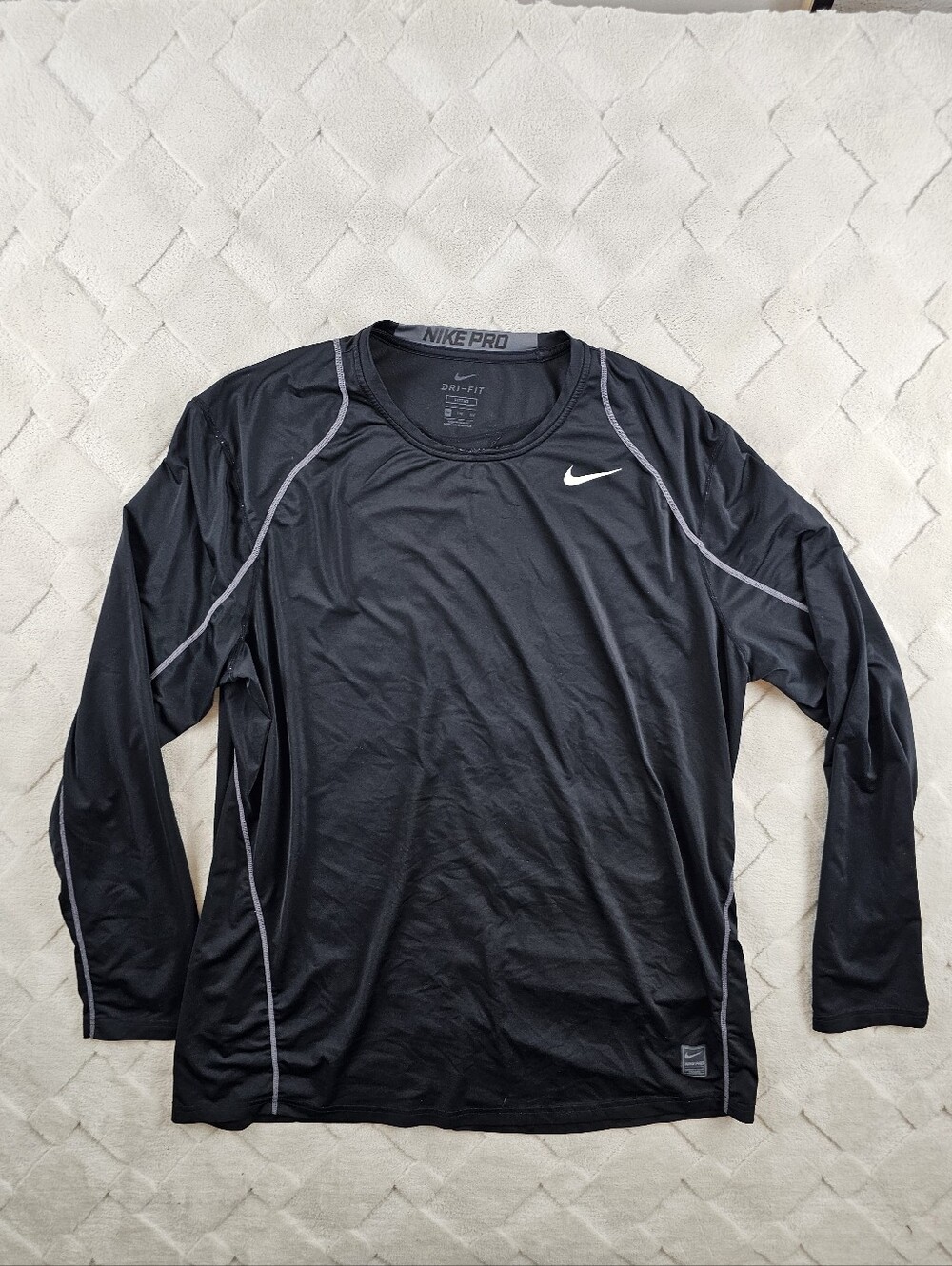 Nike Pro Dri Fit Long Sleeve Shirt Mens 2XL Solid Black Gym Yoga Run Wear